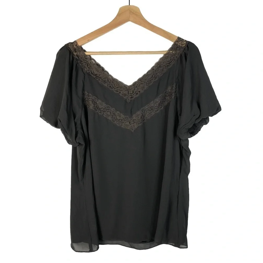 Worthington Dark Gray Lace Trim V-Neck Short Sleeve Blouse XL